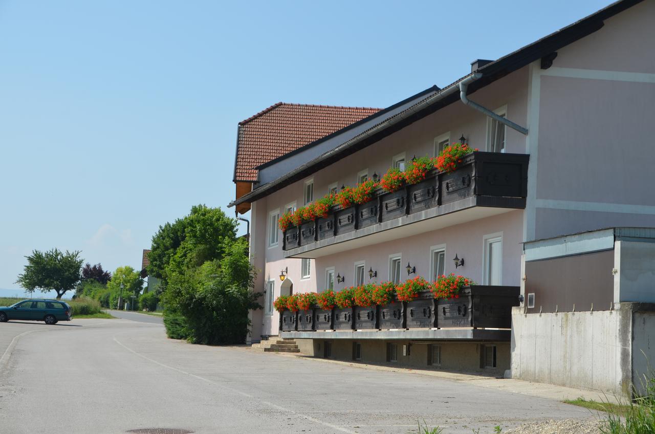 Hotel Gasthof Schabschneider Neulengbach Exterior foto